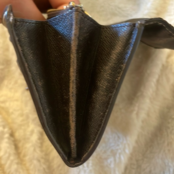 Louis Vuitton min lin pattern Sarah wallet EUC - Picture 7 of 11